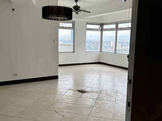 For Sale: Spacious 3BR Condo Unit at 8 Wack Wack, Mandaluyong City