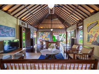 Dijual villa mewah dan luas pinggir sungai Ayung dengan pemandangan spektakuler di Ubud
