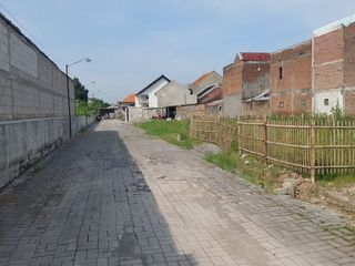 dijual kavlingan tanah luas 88 m2 sertifikat ready legalitas aman lokasi strategis di timur luwes gentan baki sukoharjo