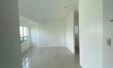 Boni Tower Studio Condo Unit For Sale in Boni, Mandaluyong City