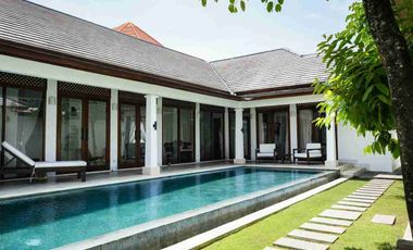 Disewakan atau di Jual Villa 3 bedroom Berawa 600 m2, Big Pool, garasi muat 2 mobil, Leasehold