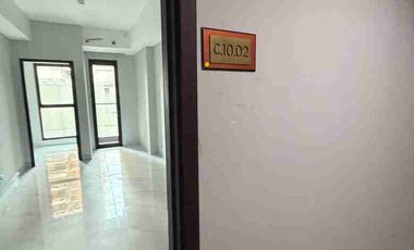 Di Jual Apartemen Trans Icon Surabaya
Tower C 10/02
LT 43.96m²
KT 2
KM 1
Hadap Timur 
View Wakiki Beach
Bonus Elektronik

Harga 1,5 M Nego