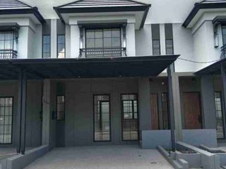 rumah 2 LT Citraland kedamean disewakan siap huni Menganti