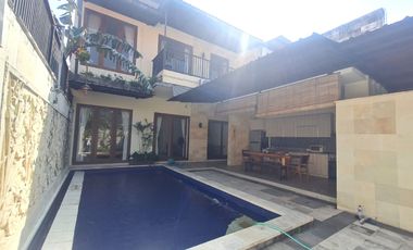 VILLA BAGUS DI SANUR – LOKASI STRATEGIS!