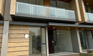 Rumah First Stone Cluster Agathe Dekat BSD, Gading Serpong & Tol