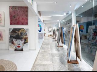 Prime Main-Road Commercial Property for Lease (12-Year Leasehold)