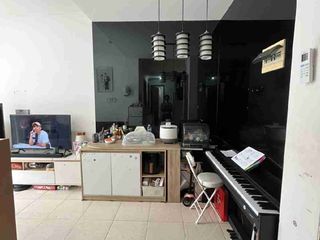 apartemen maple semi furnished sudah sertifikat