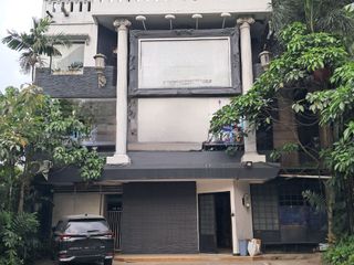 Dijual Show Room, Work Shop, Rumah Kelapa Dua Raya -  Tangerang