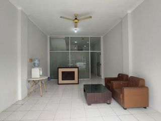 DIJUAL/DISEWA RUKO 4 Lantai di Cideng Jakarta Pusat