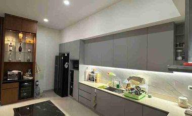 RUMAH MUARA KARANG Uk 8x15m 4+1 BR BANGUNAN BARU SEMI FURNISH SIAP HUNI