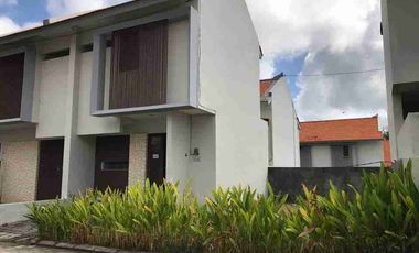 dijual rumah lantai 2 one gate dekat Asian internasional scool taman Rama purigading jimbaran Kuta Selatan Badung Bali