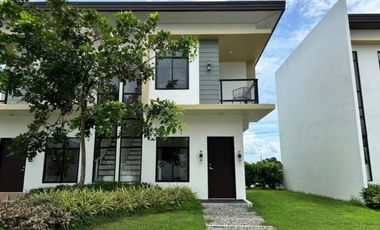 RFO Duplex unit near Clark along main road min 5% DP and 40k monthly