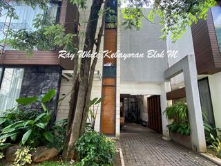 Exclusive Modern Townhouse Benda Atas, close to Kemang Area, Jakarta