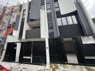 UP Diliman Quezon City 3 Storey Townhouse 5 Bedrooms near Kalayaan Ave RG