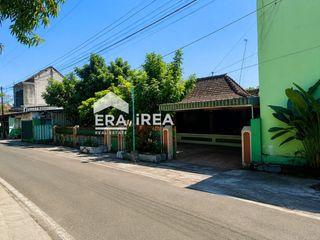 RUMAH DIJUAL DI SOLO SRAGEN DEKAT MITRA SWALAYAN SRAGEN DAN PASAR KOTA SRAGEN