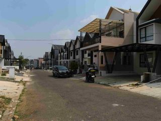 Rumah mewah harga murah, lagi turun harga neh..
