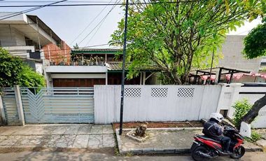 Rumah Puri Indah, Jakarta Barat, 12x28 m², 2 Lt, SHM