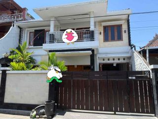 Rumah Minimalis 2 Lantai Kertalangu 5 KT Dekat Sanur Harga Promo