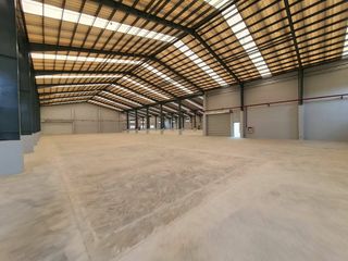🏢 INDUSTRIAL PROPERTY FOR LEASE: Golden Gate Business Park - I 🏢