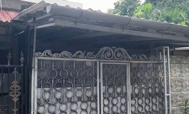 LELANG MURAH JAKBAR! Rumah Strategis Komplek Taman Mutiara, Wijaya Kusuma