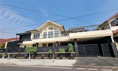 Rumah 2 Lantai di Pondok Kelapa Duren Sawit Jakarta Timur. SHM