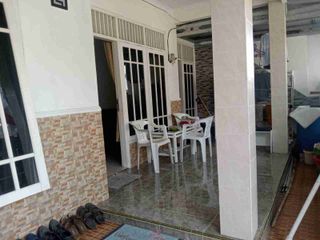 Rumah dijual cepat lengkap dengan furniturenya