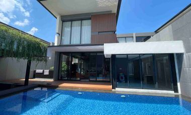 Dijual Rumah Mewah Nava Park Cluster Lyndon Ada Pool dan Full Furnished Navapark