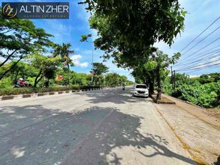 Tanah di sewakan di jalan raya sunset road sangat strategis cocok untuk usaha