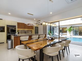 Premium 3-Bedroom Villa For Sale In Prime Seminyak Area