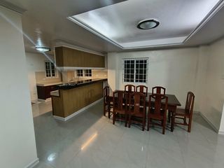 4 Bedrooms Guarded Subdivision in Baguio City