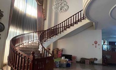 Dijual Bukit Gading Villa