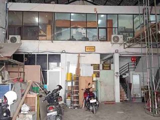 Dijual Gudang di Gunung Anyar Cocok Buat Usaha