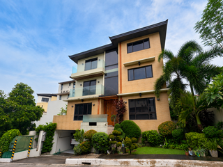 5BR House & Lot for Sale in McKinley Hill Village, Taguig City