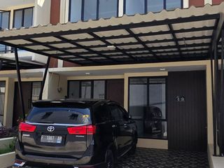 Perumahan Depok Dekat Stasiun, 2 Lantai, Siap Huni, SHM dan Bebas Banjir