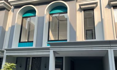 Dijual Rumah di Adhigriya Tosca Cilangkap