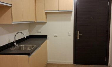 FOR SALE: STUDIO