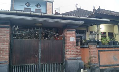 DIJUAL RUMAH 2 LANTAI STRATEGIS DEKAT ART CENTRE DENPASAR TIMUR, BALI