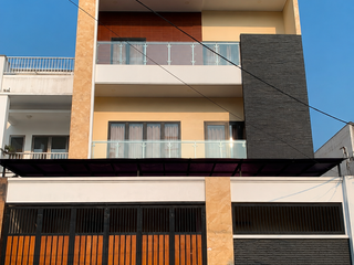 Rumah 3lt luas 105meter 4KT Sunter Jaya Jakarta Utara
