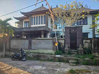 rumah lantai 2 sading