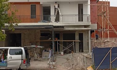 Dijual Rumah di The Eminent BSD City