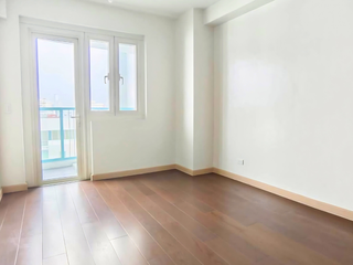 Airbnb Ready 1 Bedroom unit for Sale in Micasa Pasay City Met Live by Federal Land near MOA Blue Bay SMX Okada City of Dreams Solaire Lasalle Airport