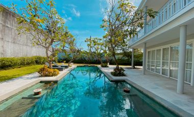 DIJUAL / DISEWAKAN LUXURY VILLA DI BERAWA, CANGGU, BALI