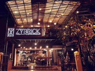 Dijual kost dan cafe