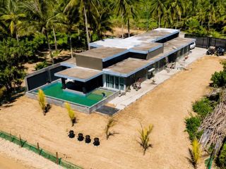 4BR HOUSE & LOT; CAPALONGA - CAMARINES NORTE - FOR SALE