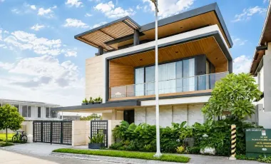 5BR Luxury House for Sale with 4-Car Garage The Enclave Alabang, Las Pinas
