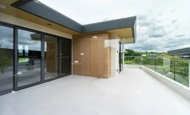 Luxury 5BR House for Sale with Rooftop Deck The Enclave Alabang, Las Pinas City