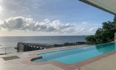 6BR Glass Beach House 1500sqm Pool Compostela