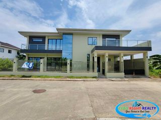 4 Bedroom Modern House For sale in Pacific Grand Villas Lapu-lapu City Cebu