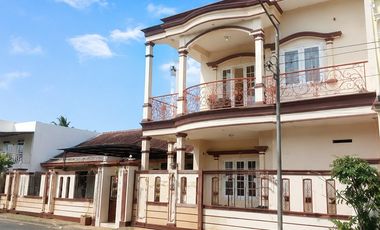 Rumah 2 Lantai di Kota Harapan Indah Bekasi. Dalam Cluster
