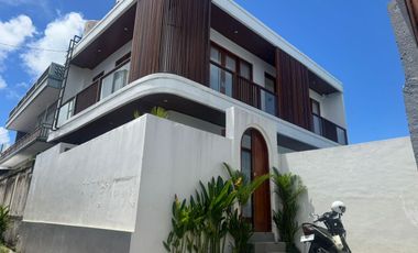 DIJUAL VILLA STYLISH DI JANTUNG CANGGU, BADUNG, BALI